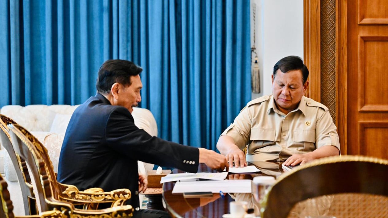Luhut Reports DEN Simulation Results to Prabowo: Indonesia's Economy Stable for Next Three Months