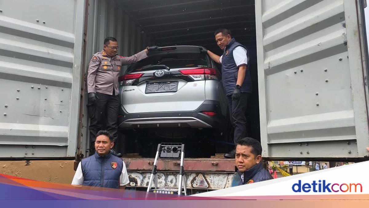Modus of Vehicle Smuggling to Timor Leste Uncovered by Central Java Police