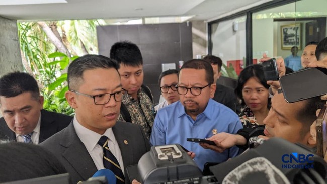 US Military Seeks Access to Indonesian Airspace, Sugiono Speaks Frankly