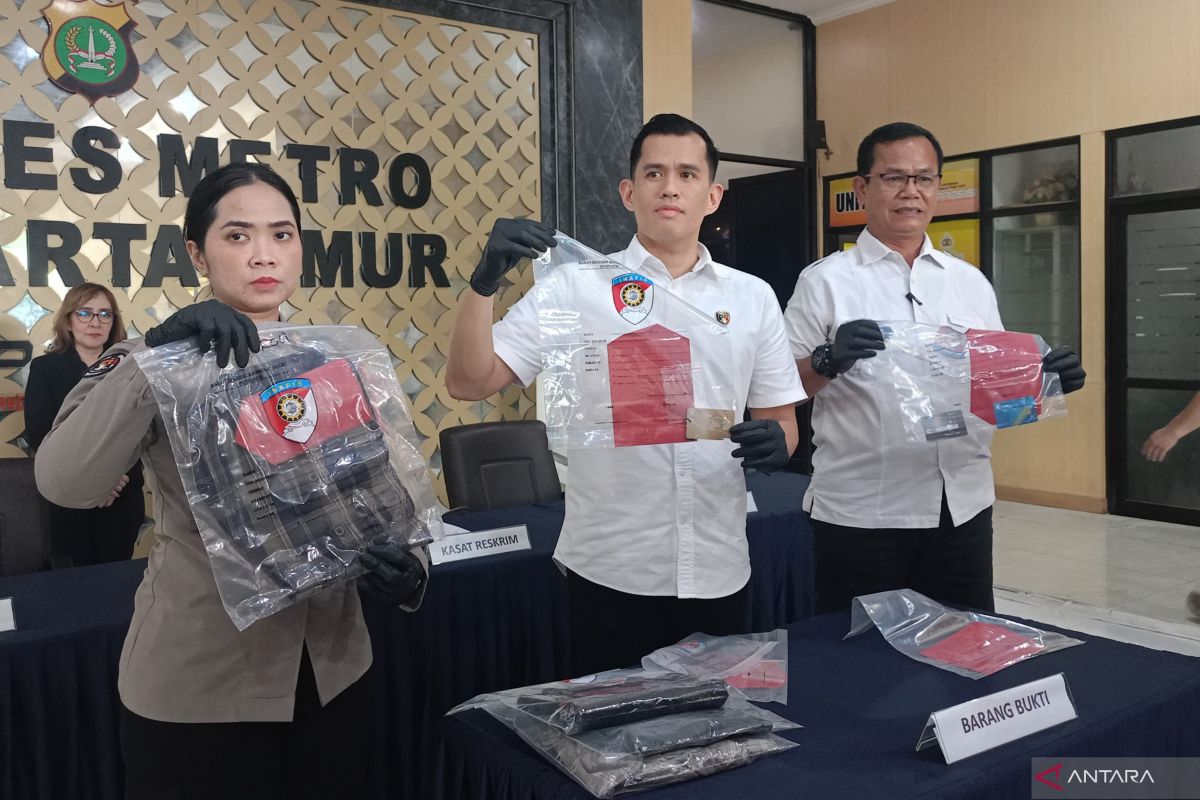 Police Uncover ATM Skimming Syndicate in East Jakarta with Seven Prior Operations