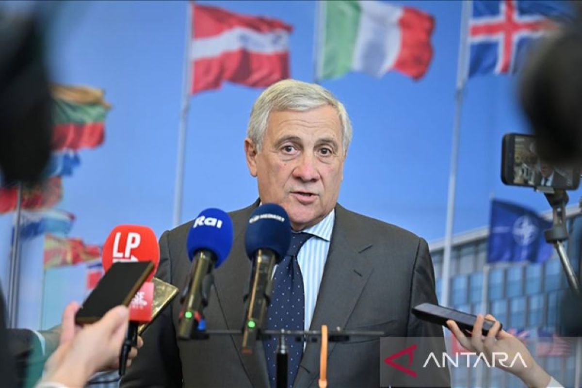 Italy renews call for agreement to reopen Strait of Hormuz