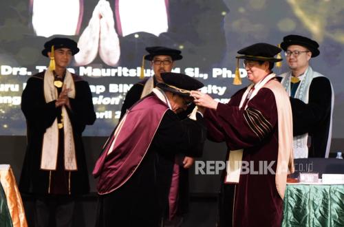Inaugurated as Professor, This Academic Introduces Decision-Making Concept in the AI Era
