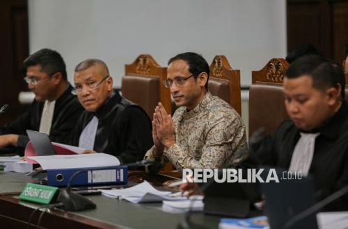 Nadiem Makarim's Legal Team Unanimously Absent from Chromebook Corruption Case Hearing