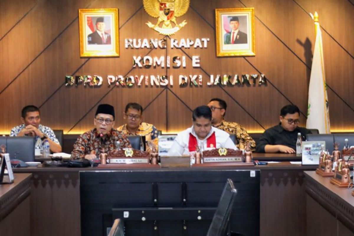 DKI DPRD Requests Sanctions for Private Free Schools Imposing Fees