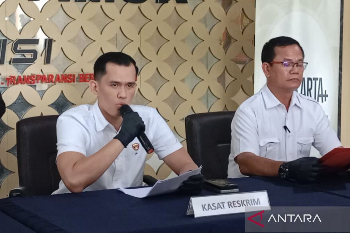 Police Investigate Fund Flows of ATM Skimming Syndicate in East Jakarta's Cipayung