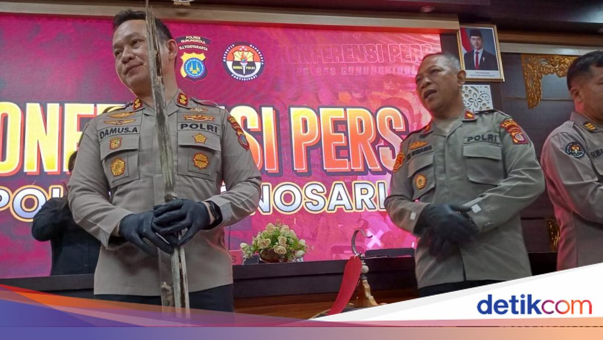 Gunungkidul Civil Servant from Satpol PP Suspended After Stealing Bird