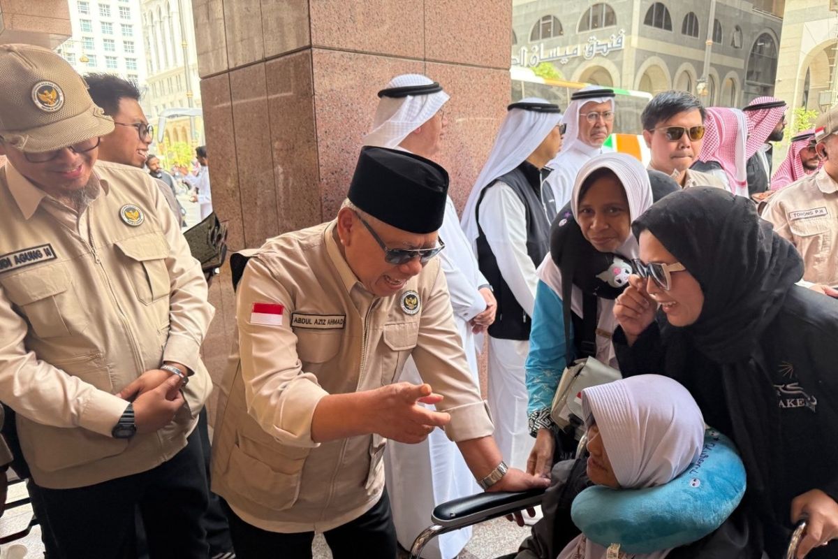Ambassador hopes fast track service to be implemented at all embarkation points
