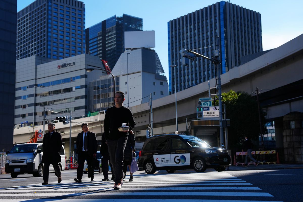 Japan records trade deficit for fifth consecutive year
