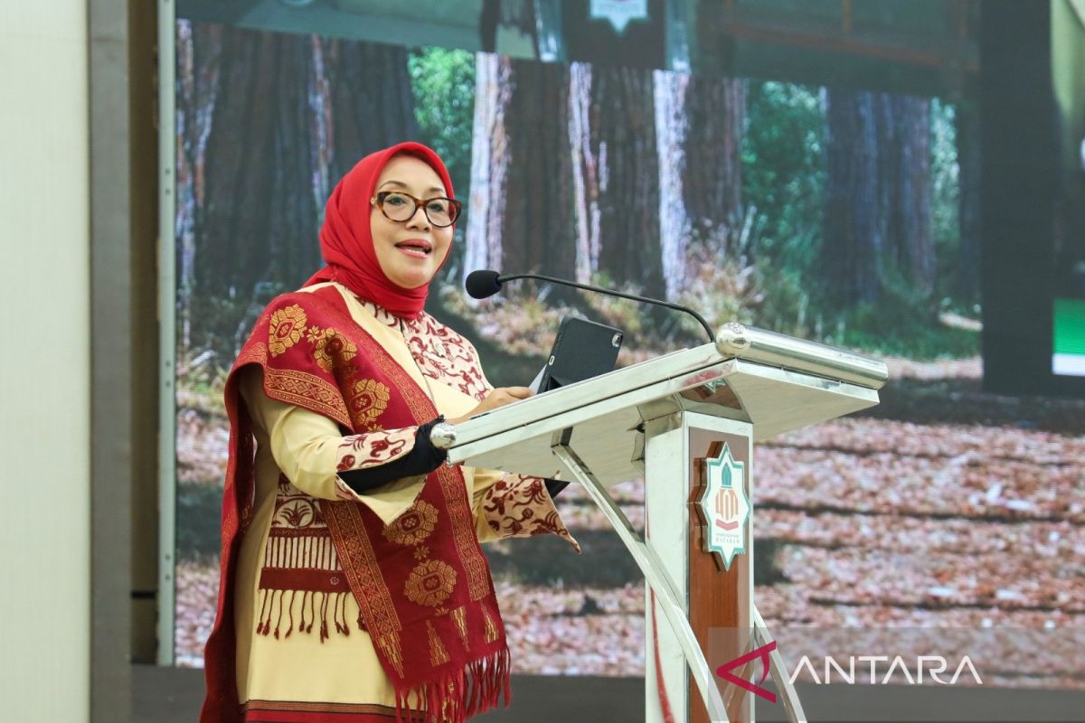 Yesterday's Legal News: Reporting Domestic Worker Recruitment to Neighbourhood Heads to KPK Exposing Forkopimda Holiday Bonuses