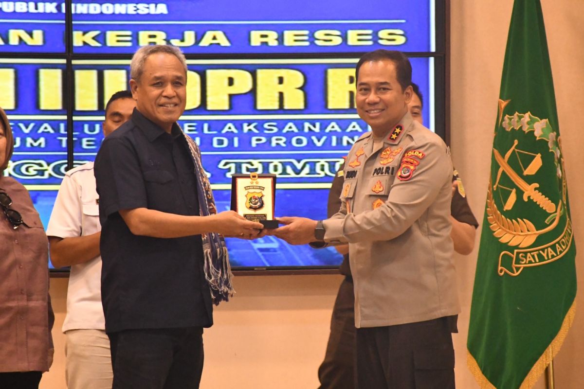 House of Representatives Commission III Monitors NTT Police Performance, Praises Leadership of Inspector General Rudi Darmoko