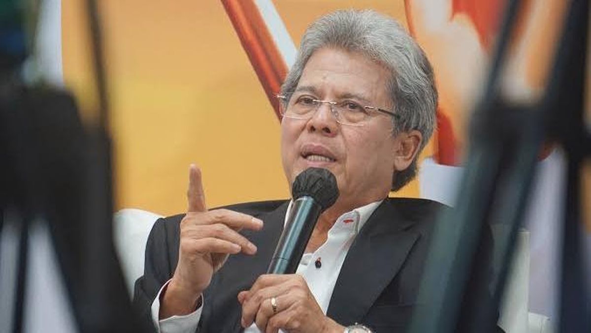 Todung Mulya Lubis Steps In as Legal Counsel for Saiful Mujani