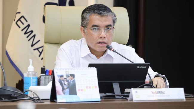 Labour Minister Responds to Reports of 10 Companies Preparing Layoffs