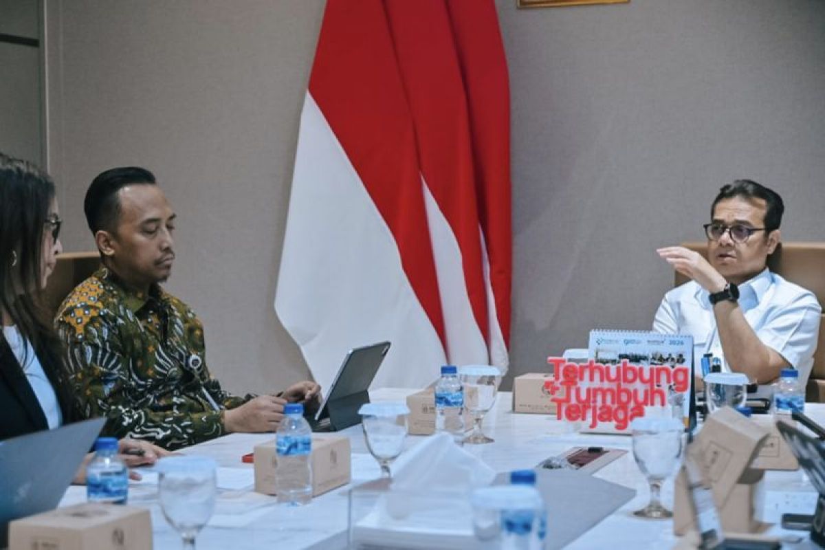 Nezar states that handling health hoaxes requires involvement of digital platforms