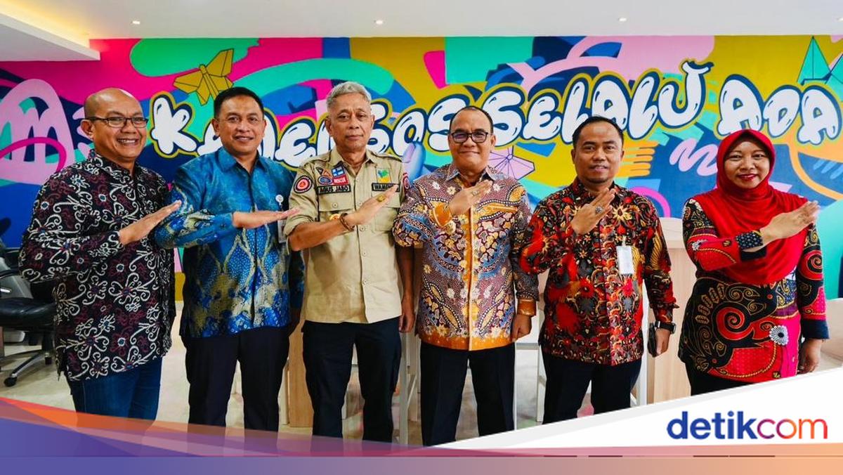 Deputy Social Minister and Deputy Mayor of Balikpapan Discuss Acceleration of People's School Development