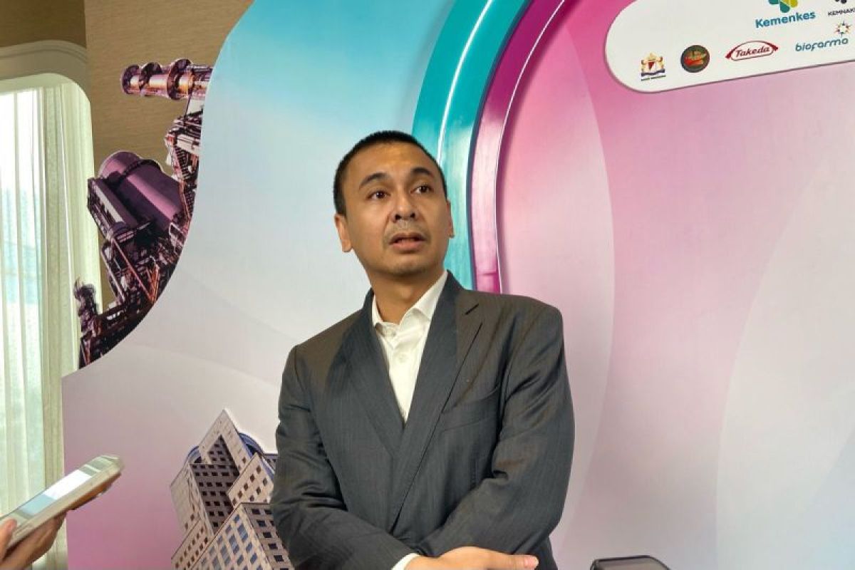 Raditya Dika Focuses on Health Protection Through Vaccination