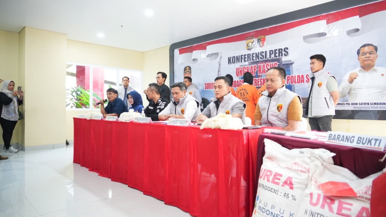 Police Thwart Diversion of 10 Tonnes of Subsidised Fertiliser in Muara Enim, 3 Suspects Arrested