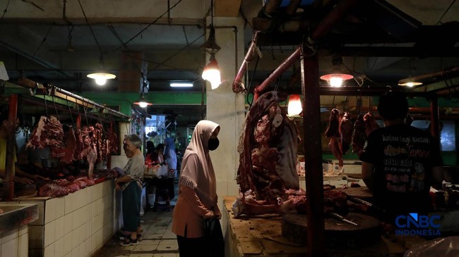 Scenes of Beef Traders After Government Raises Cattle Reference Price
