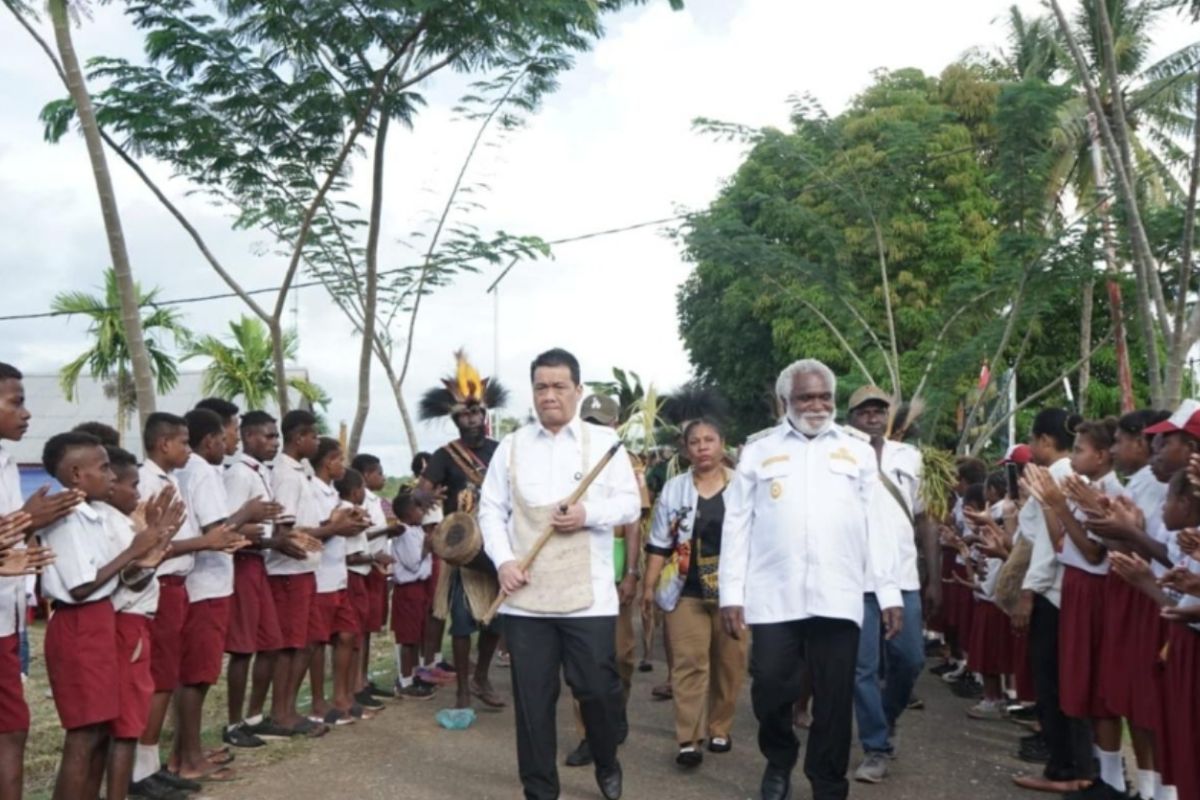 Deputy Minister for Villages and Underdeveloped Regions urges South Papua's youth to be part of change