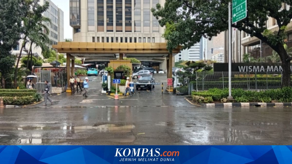 Kebon Sirih Road Frequently Damaged, DKI Provincial Government to Implement Permanent Concrete in 2026