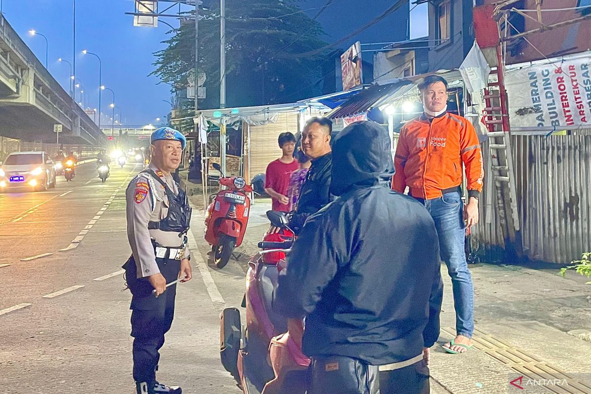 Joint Personnel Increase Night Patrols to Anticipate Brawls in Jatinegara
