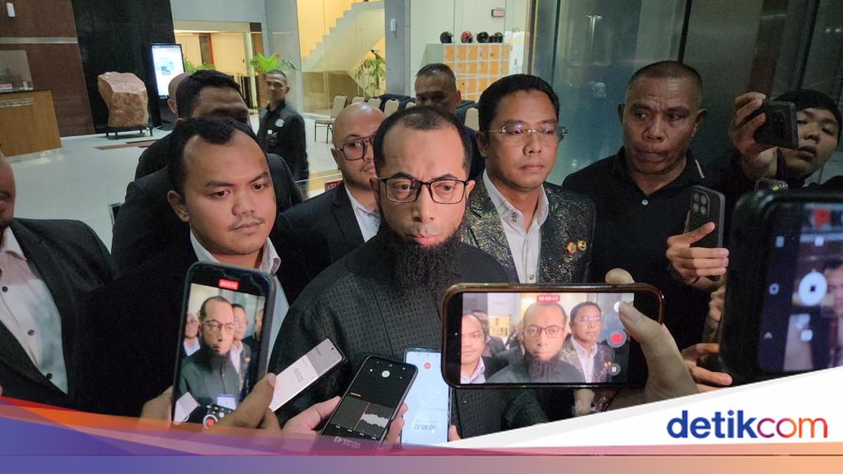 KPK Examines Khalid Basalamah, He Claims to Have Returned IDR 8.5 Billion Related to Hajj Quota Case