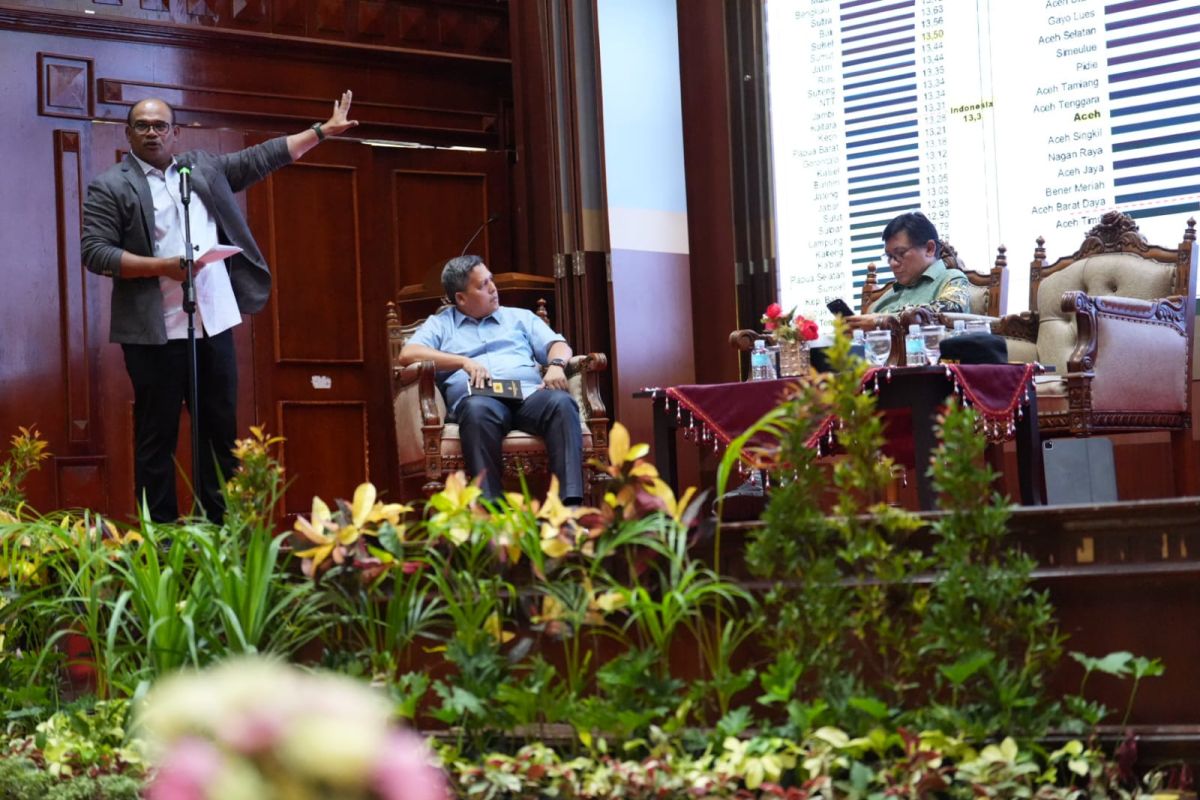 Safrizal reminds that a mature strategy is the key to Aceh's development