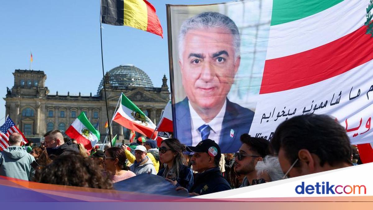 Former Iranian Crown Prince Reza Pahlavi Seeks European Support