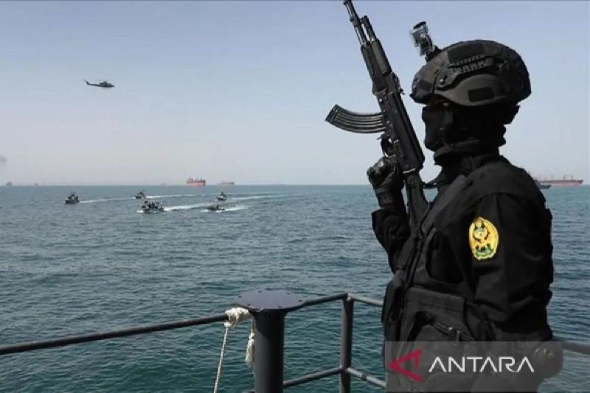 Iran Exempts Russia from Strait of Hormuz Tolls