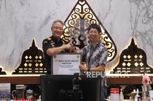 Customs Office Boosts Industry in Central Java, Semarang Bag Manufacturer Secures Bonded Zone Facility