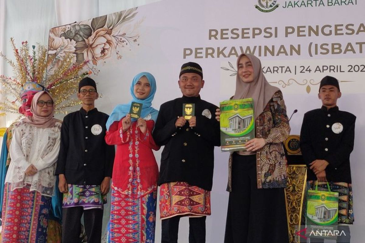 Jakarta West Prosecutor's Office holds free mass marriage validation, providing legal certainty for couples