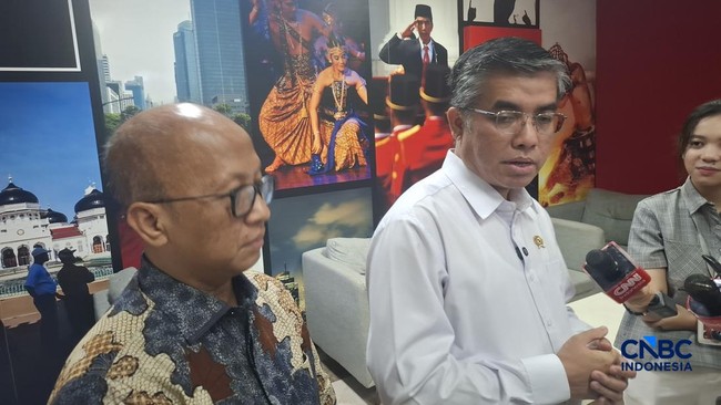 Labour Minister Reveals Companies Misusing National Internship Participants