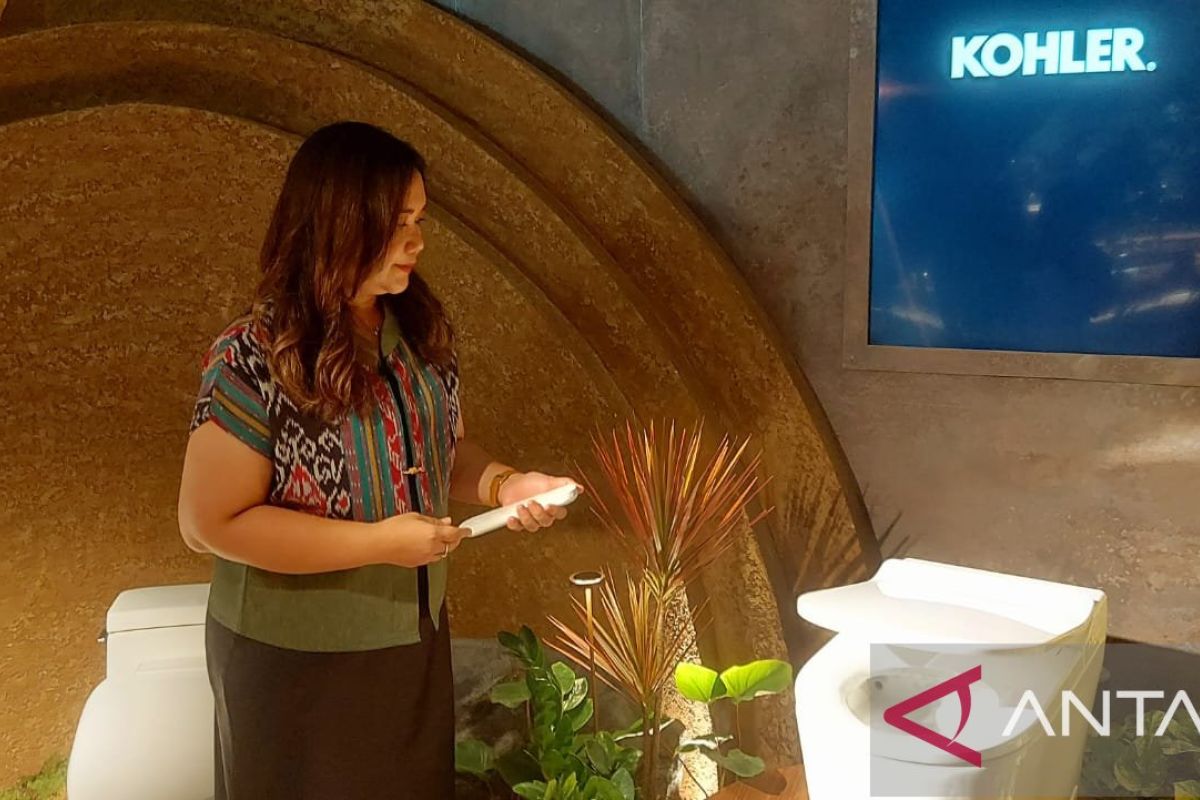 Manufacturing Company Launches Smart Toilet Equipped with Usage Alarm