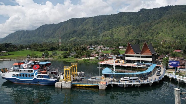 Lake Toba Shrinks, IPB Expert Warns of Risk of Mass Fish Deaths