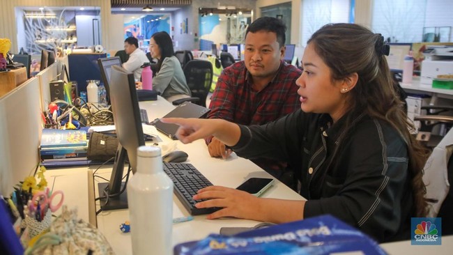 Anindya Bakrie Reveals Reasons Behind Companies' Surge in Intern Hiring