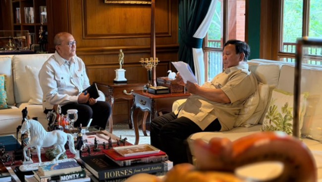 Prabowo Holds Private Meeting with Rosan to Discuss Downstreaming