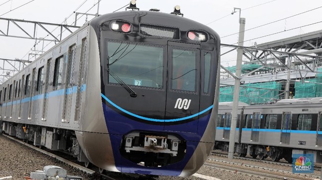 Pramono Wants to Emulate Shenzhen, China, for Jakarta MRT