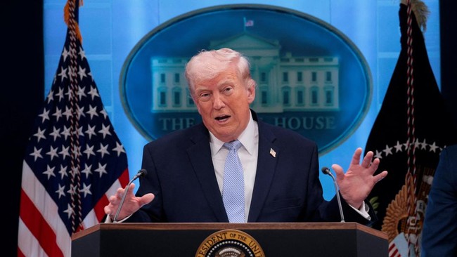 Trump's "New War" Threat: Planning to Drop Tariff Bombs on the UK