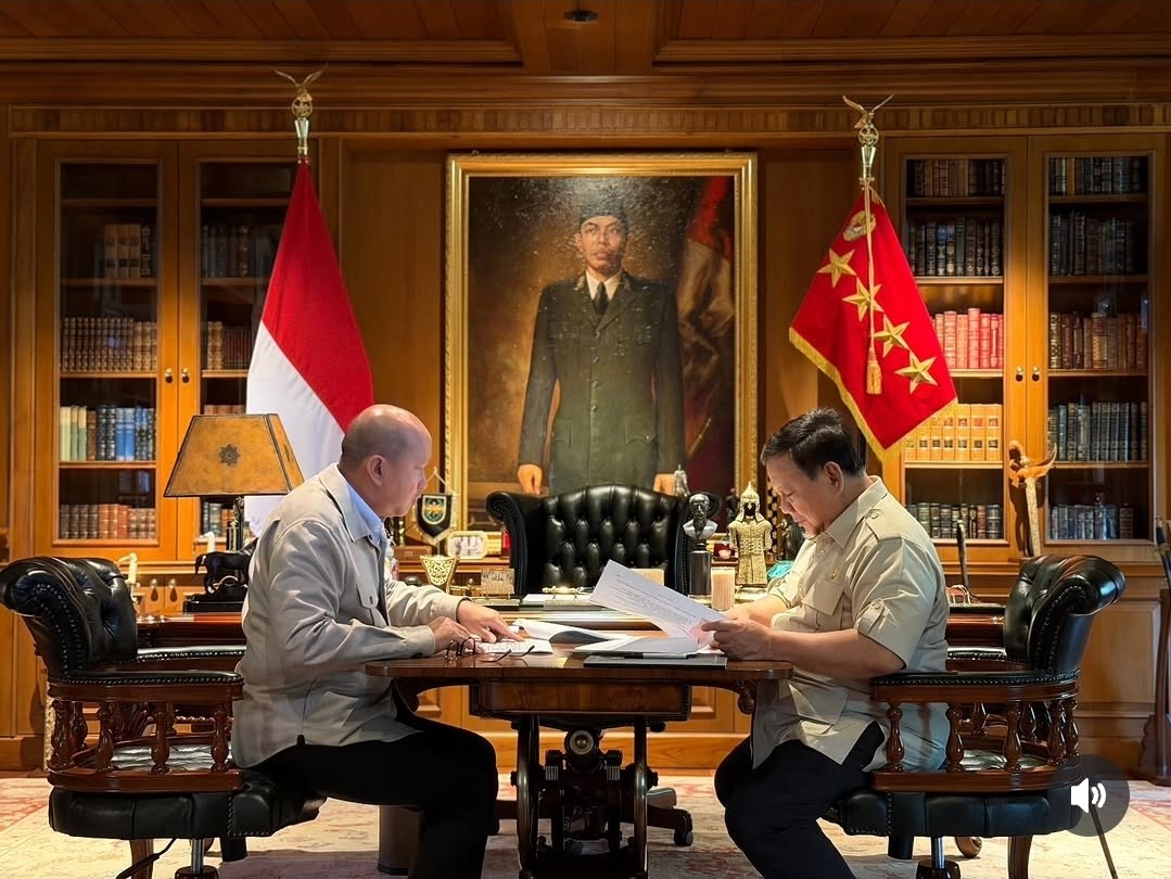 President Prabowo and Rosan Discuss 13 Downstream Project Locations in Hambalang