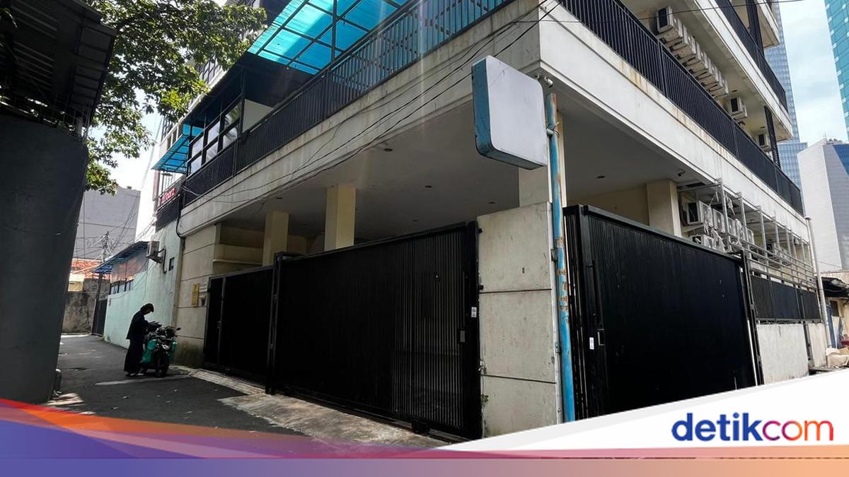 Domestic Workers Jump from 4th Floor of Boarding House in Central Jakarta; One Previously Complained That Their Phone Was Confiscated by Employer