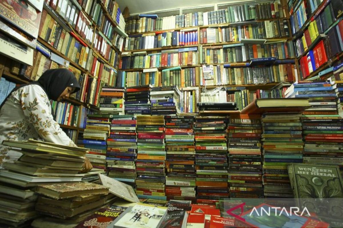 Ministry of Health: Reading Books as an Instrument to Safeguard Mental Health for Vulnerable Groups