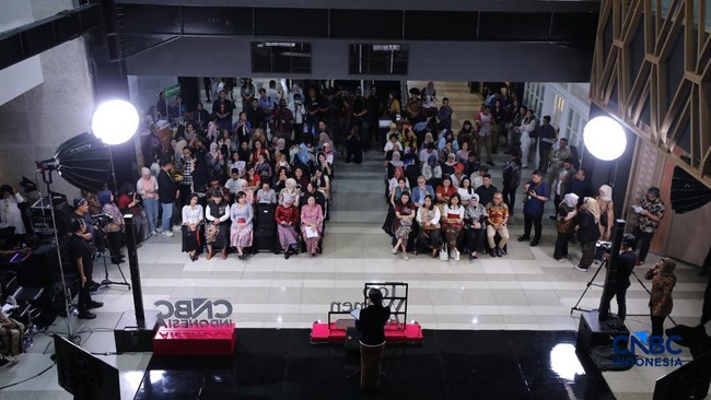 Indonesian Women Encouraged to Level Up, from Local Markets to Global Players