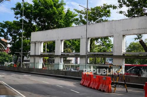 The Mystery of Toko Nam's Collapse: Why Must Surabaya's Legendary Landmark Disappear in the Middle of the Night?