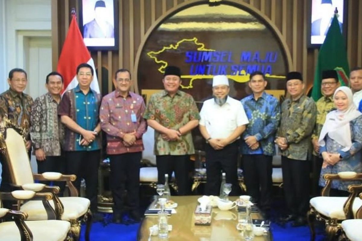 Bengkulu Governor Meets South Sumatra Governor to Discuss Regional Connectivity