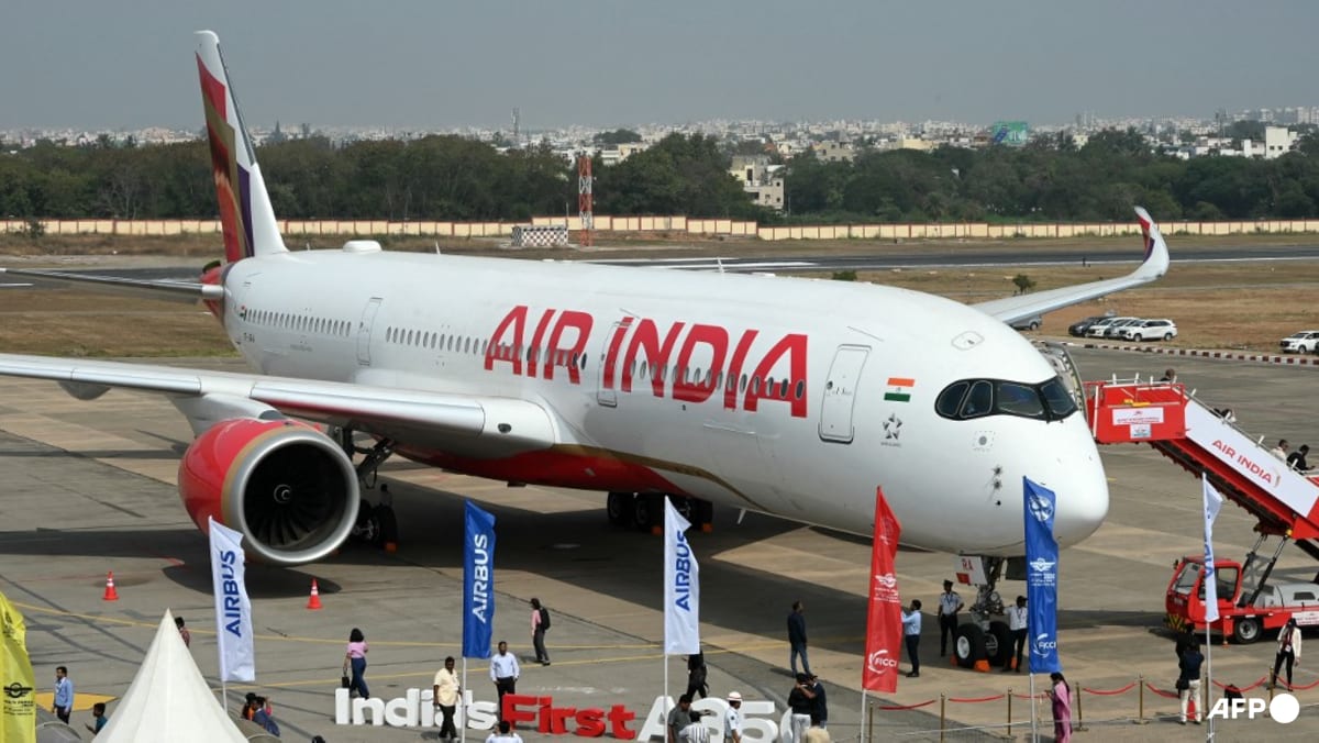 Commentary: How SIA can avoid throwing good money after bad, amid Air India losses