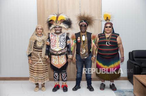 Governor Inaugurates Pesantren in Central Papua as Centre for Moral Development