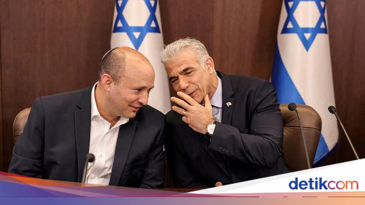 Two Former Israeli PMs Form Coalition to Oust Netanyahu