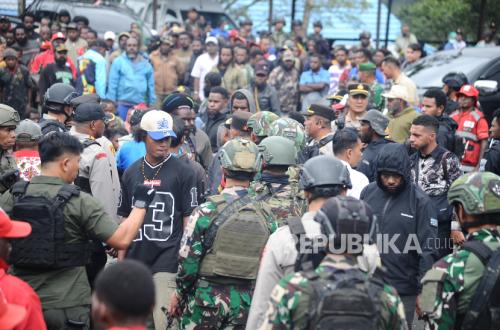 TNI-OPM Shootout Kills 15 Civilians, Regent: Our People Know Nothing, But They Die