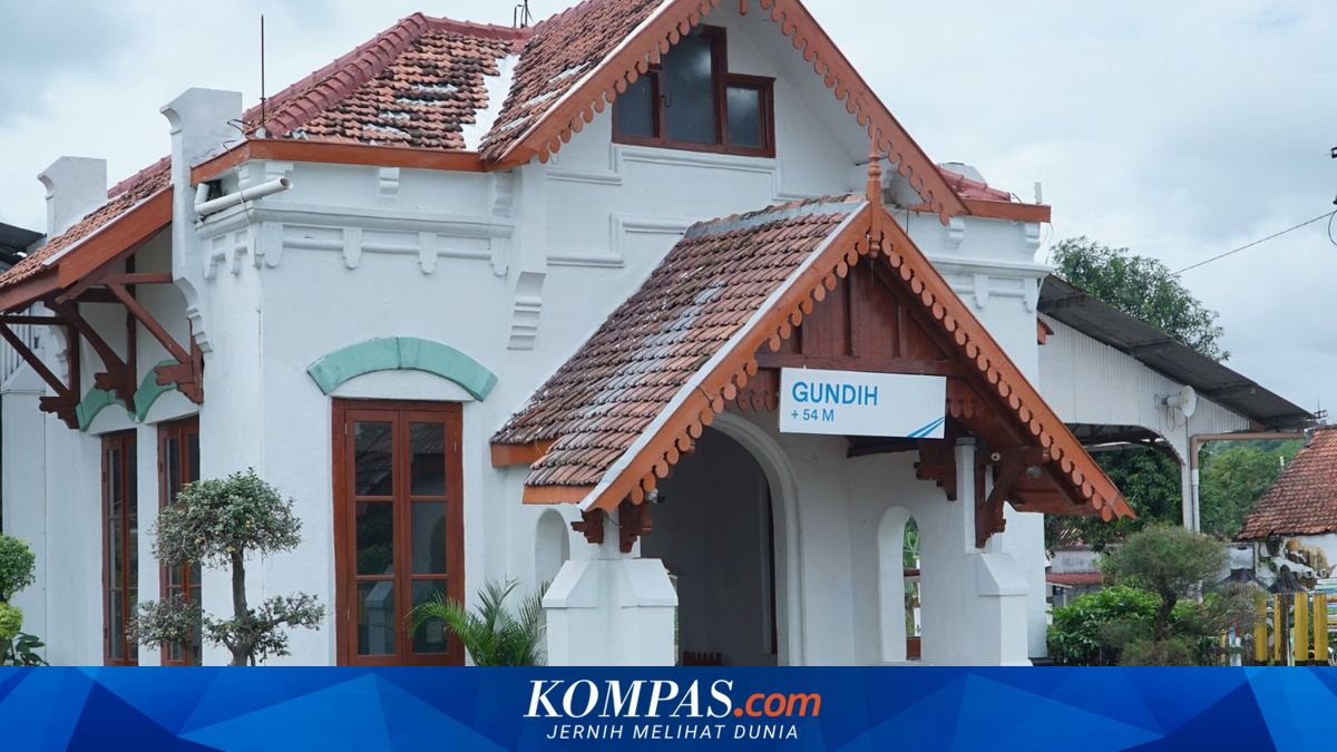 Gundih Station Becomes Busier, Banyubiru Train Boosts Mobility and Economy of Grobogan Residents
