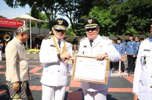 Tangsel Receives High-Performing City Award from Ministry of Home Affairs, Enters National Top Three