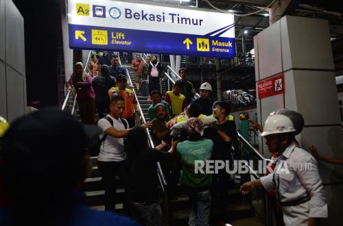 Bekasi Timur Station Temporarily Not Serving Passengers, KRL Services Only Up to Bekasi Station